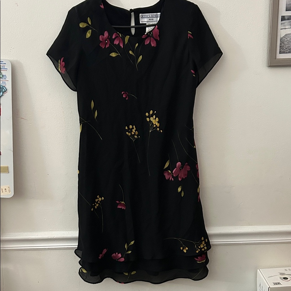 Jessica Howard Elegant Black Dress with Pink Floral Details